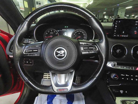 Kia Stinger — photo 08