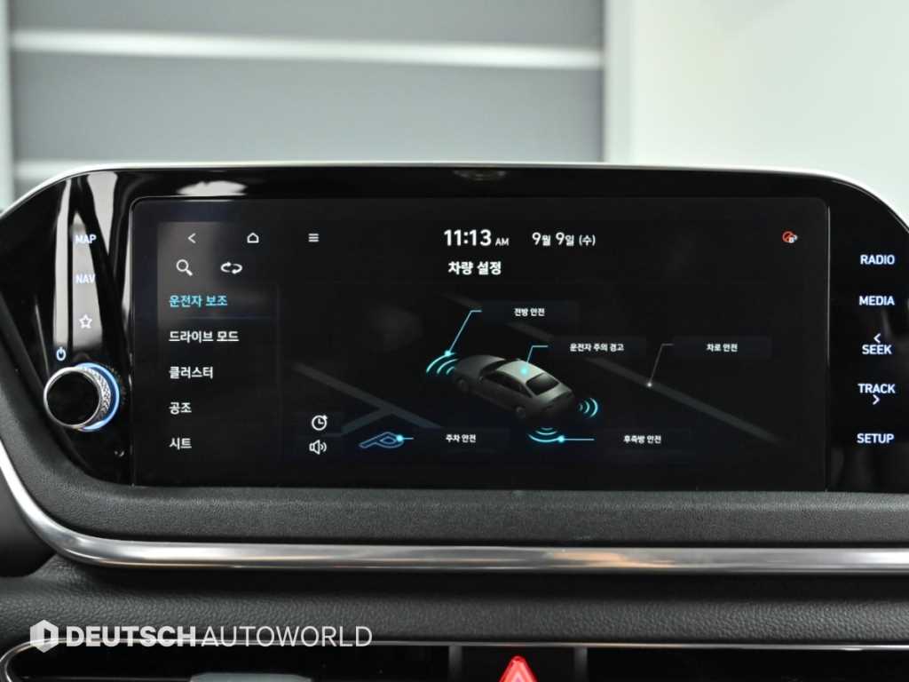 Hyundai Sonata — photo 17