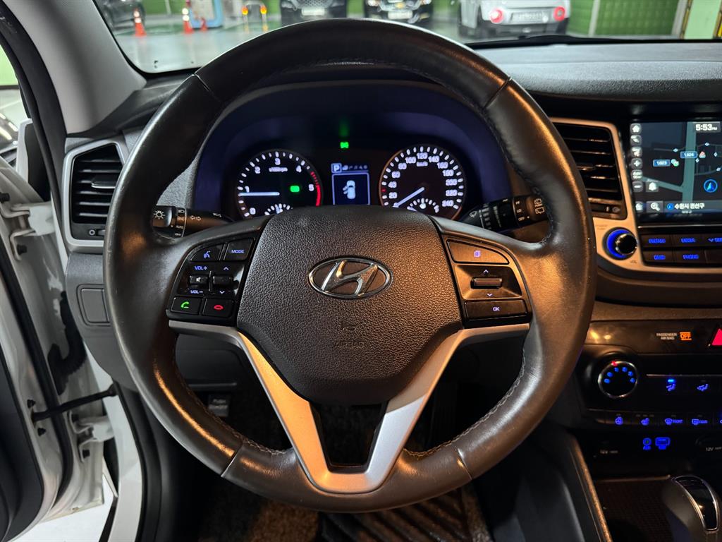 Hyundai Tucson — photo 10