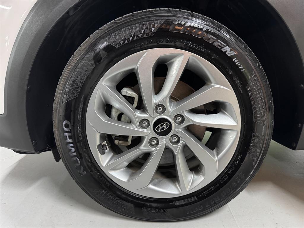 Hyundai Tucson — photo 17