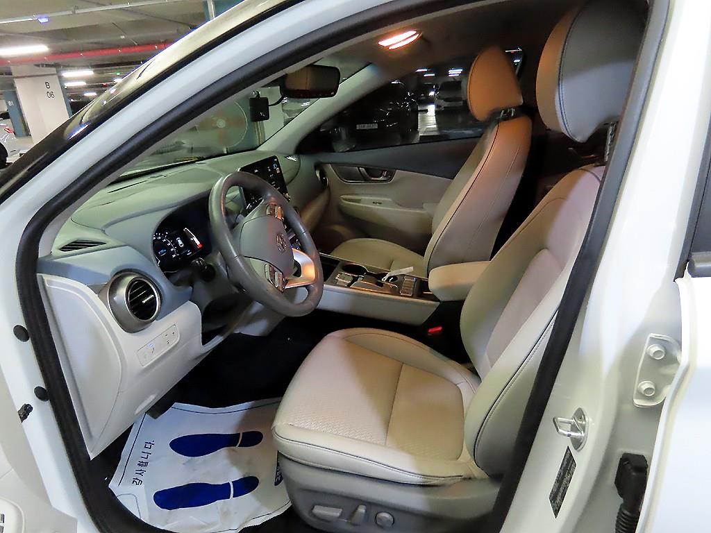 Hyundai Kona — photo 06