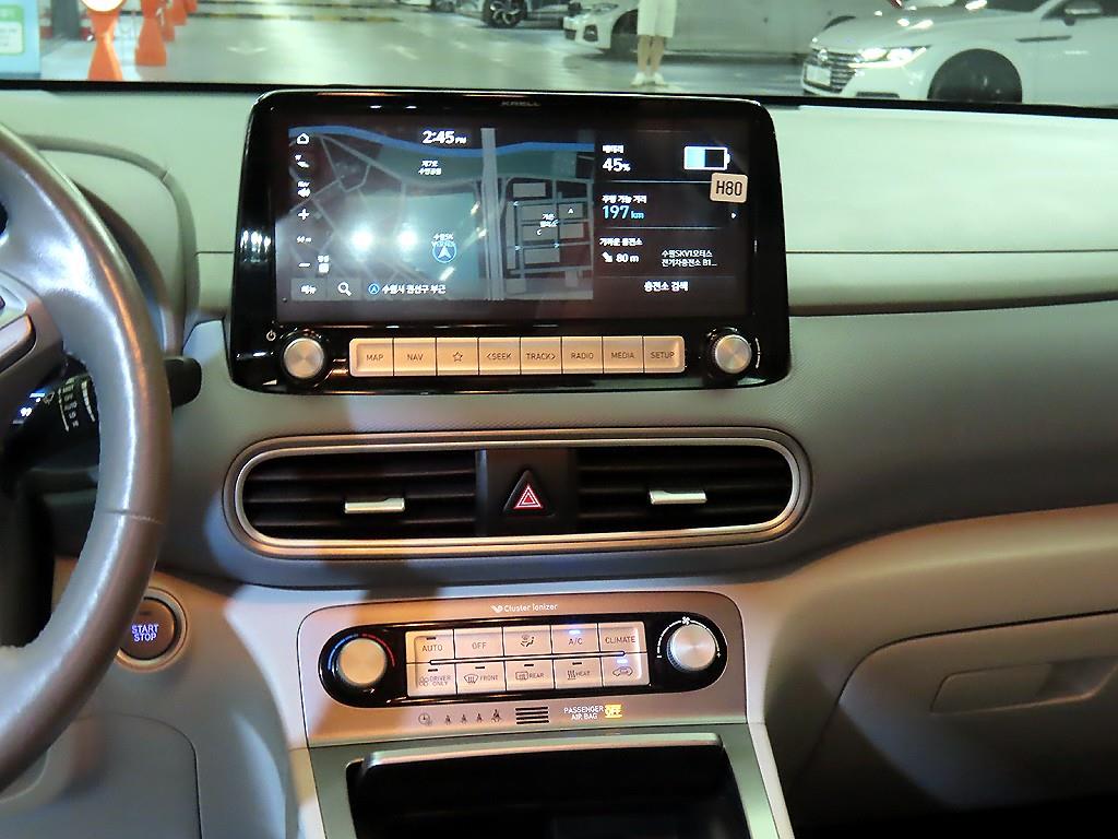 Hyundai Kona — photo 11