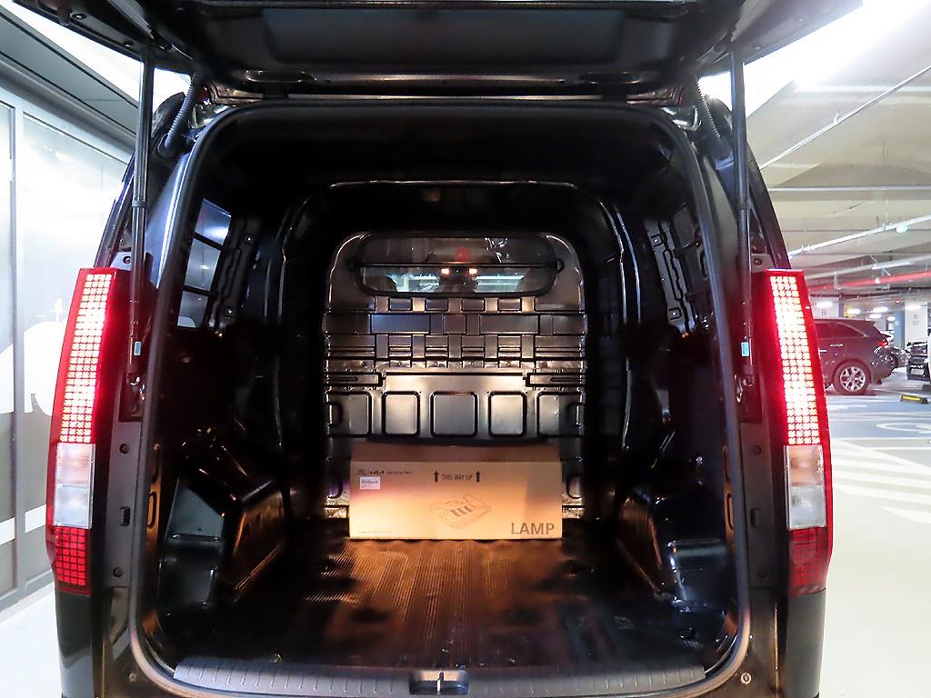 Hyundai Staria — photo 18
