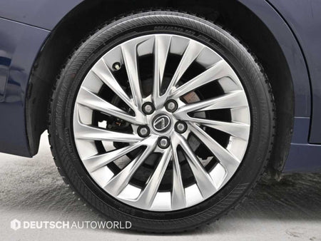 Lexus ES — photo 05