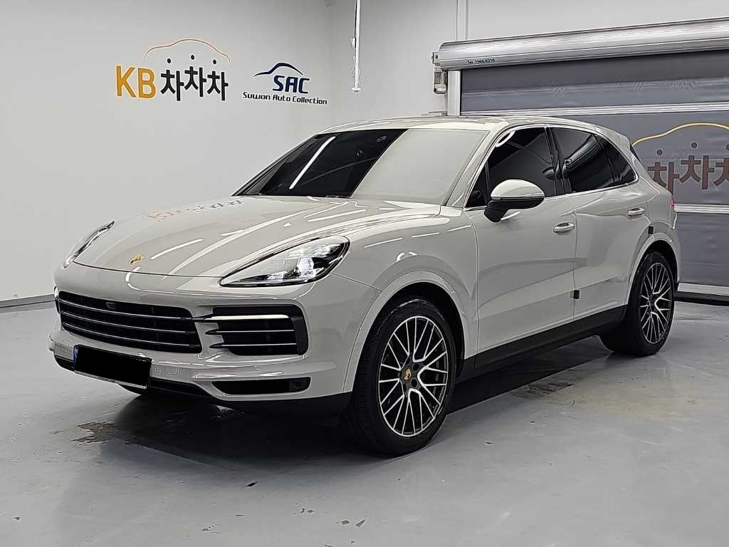 Porsche Cayenne — photo 01