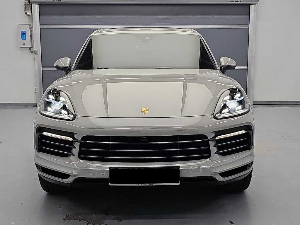 Porsche Cayenne — photo 02