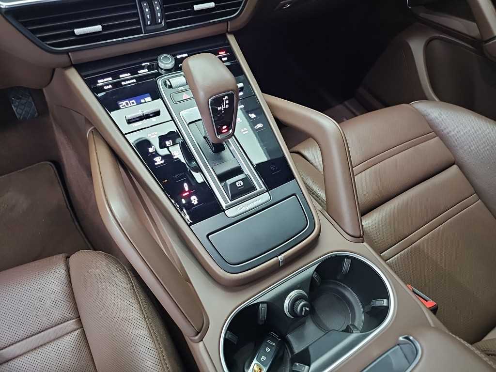 Porsche Cayenne — photo 08