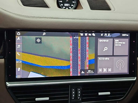 Porsche Cayenne — photo 15
