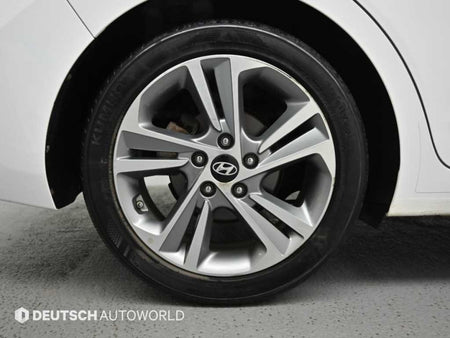 Hyundai Avante — photo 06