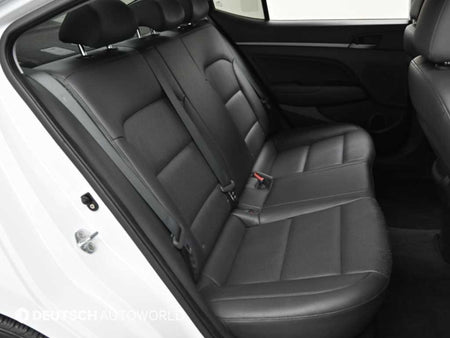 Hyundai Avante — photo 12