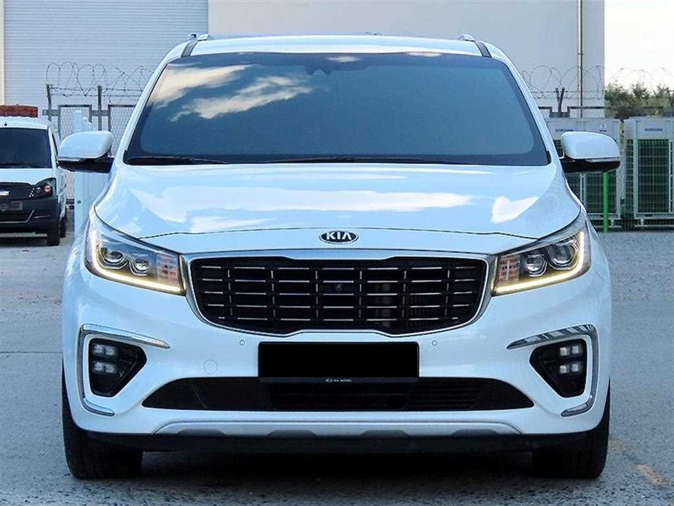 Kia Carnival — photo 02