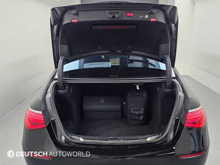 Mercedes-Benz S-Class — photo 19