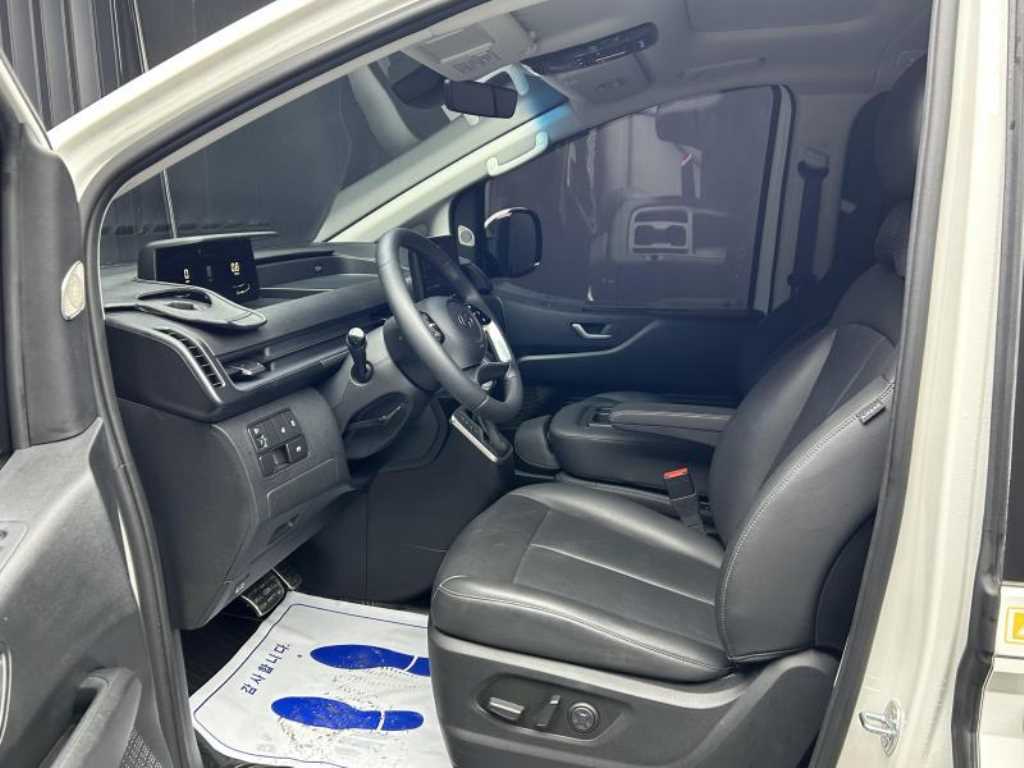 Hyundai Staria — photo 07