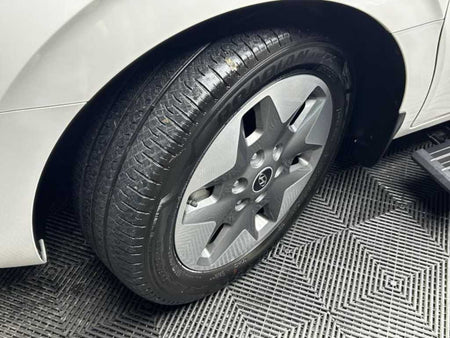 Hyundai Staria — photo 18
