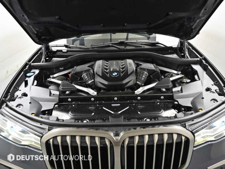BMW X7 — photo 06