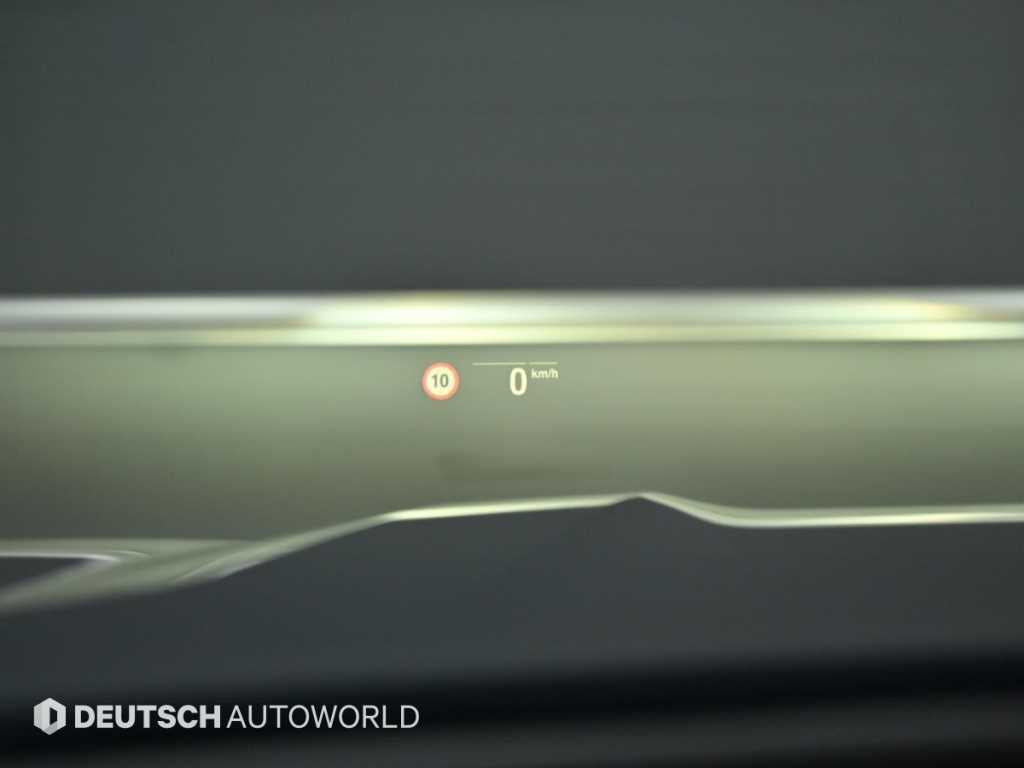 BMW X7 — photo 17