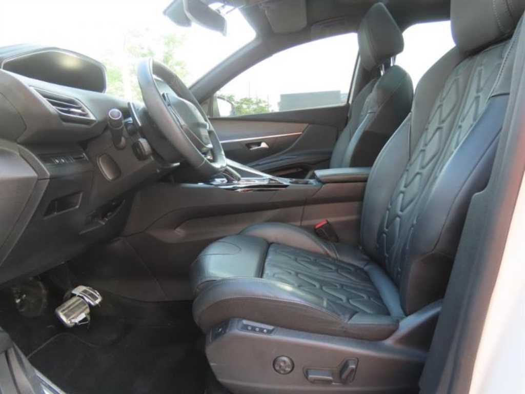 Peugeot 3008 — photo 15
