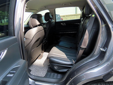Genesis GV80 — photo 06