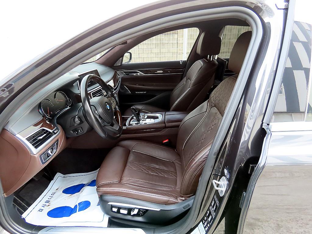 BMW 7-Series — photo 05