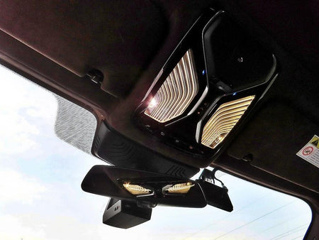 BMW 7-Series — photo 13