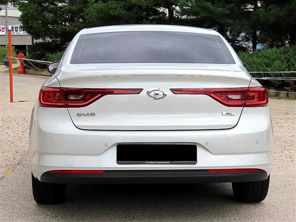 RENAULT SM6 — photo 04