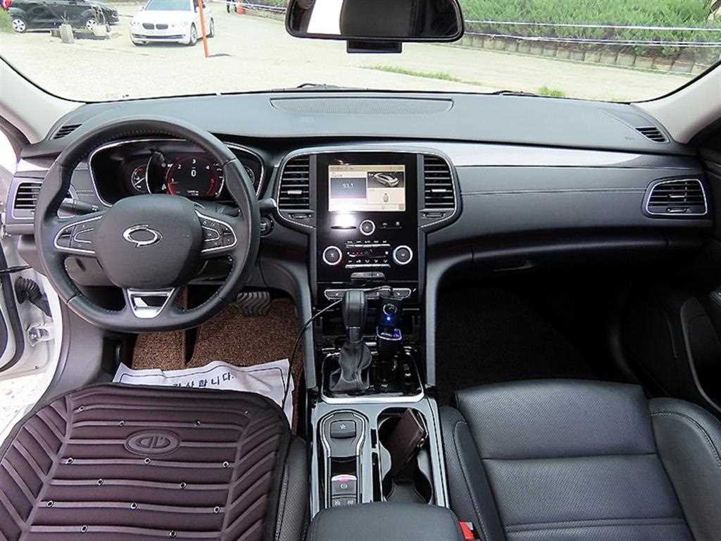 RENAULT SM6 — photo 07