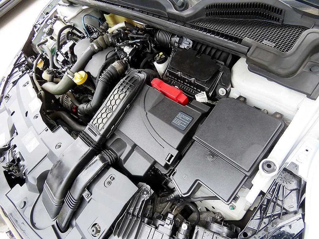 RENAULT SM6 — photo 18