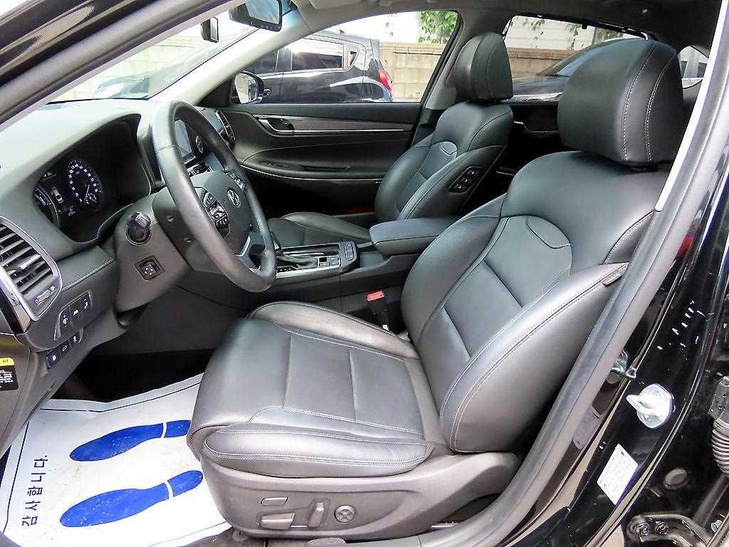Hyundai Grandeur — photo 05