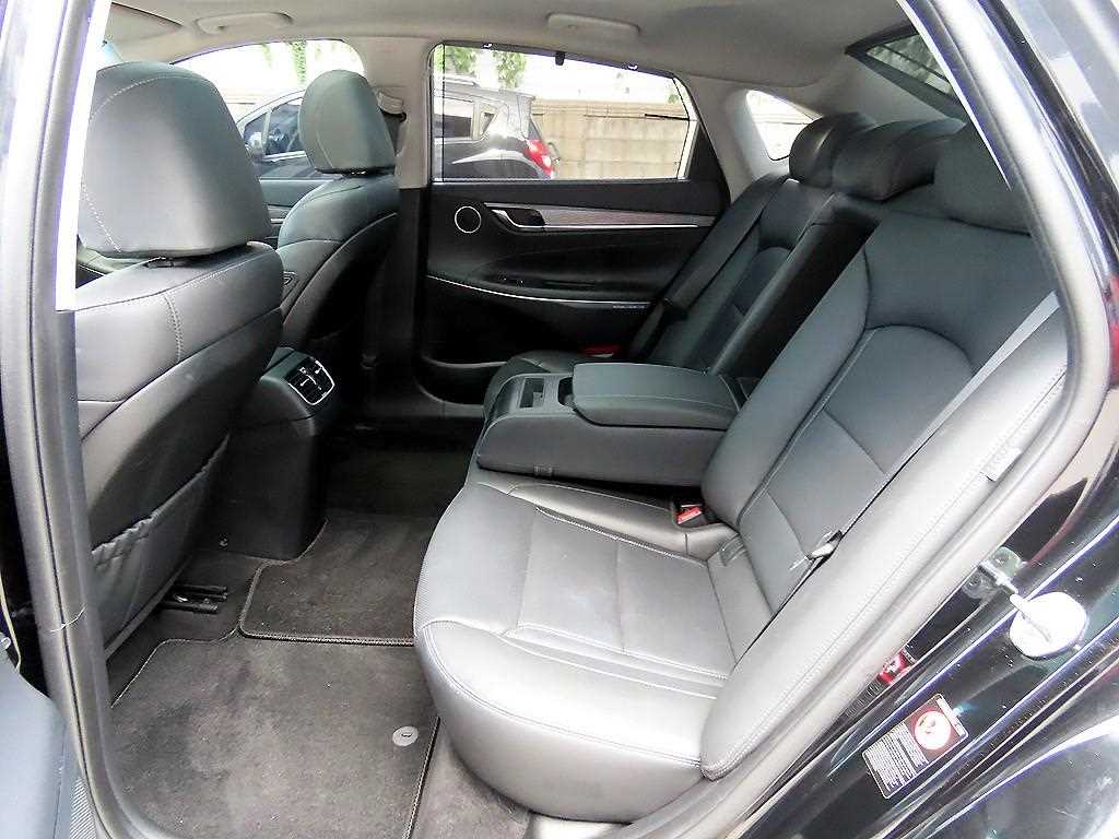 Hyundai Grandeur — photo 06