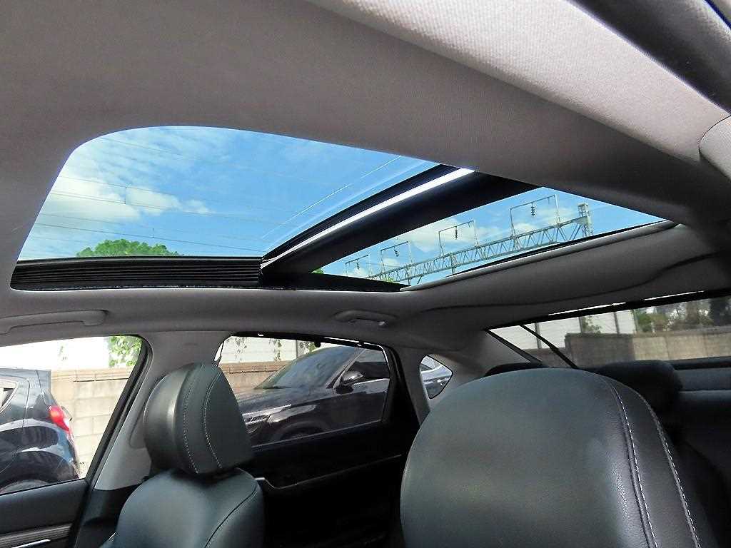 Hyundai Grandeur — photo 16