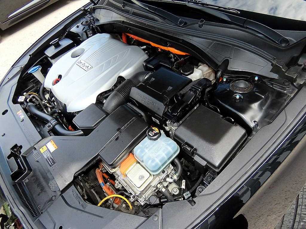 Hyundai Grandeur — photo 19