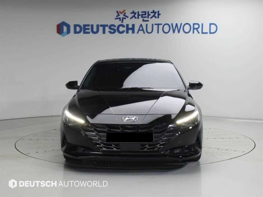 Hyundai Avante — photo 03