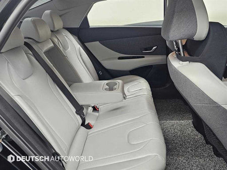 Hyundai Avante — photo 12