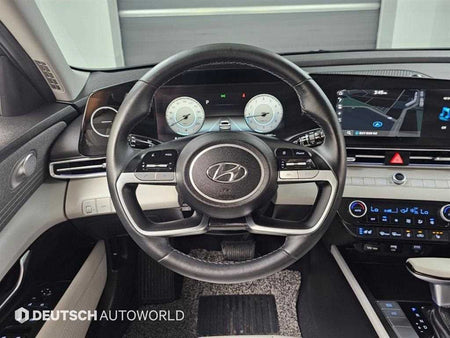 Hyundai Avante — photo 13