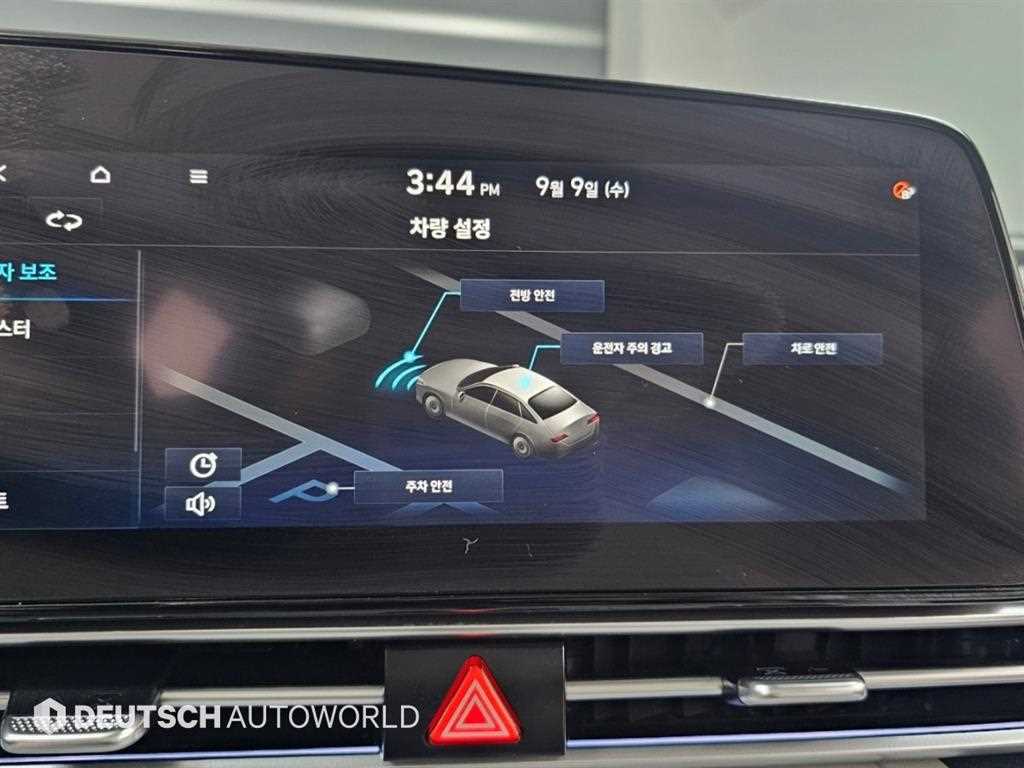 Hyundai Avante — photo 17