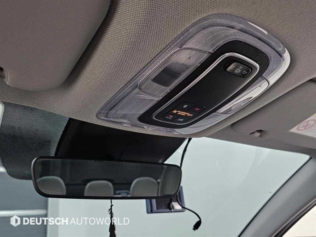 Hyundai Avante — photo 18