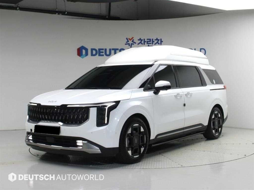 Kia Carnival — photo 01