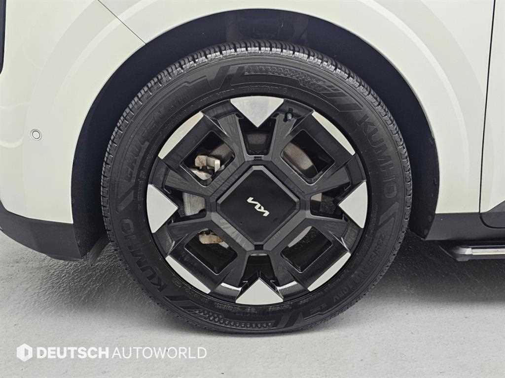 Kia Carnival — photo 05
