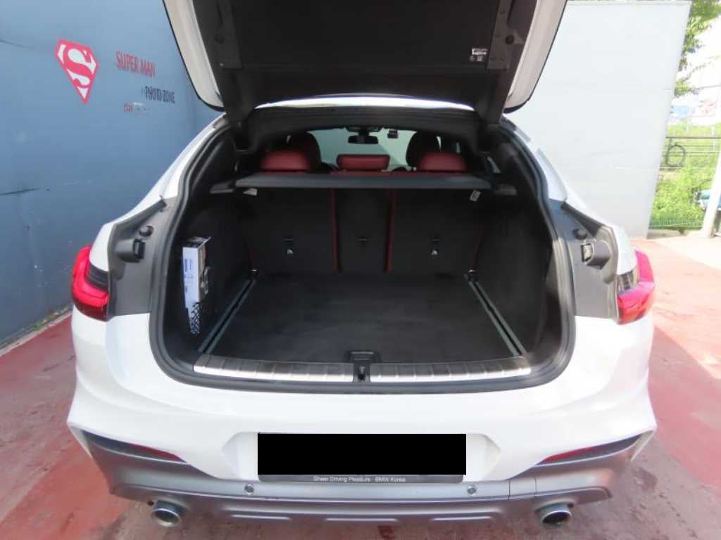 BMW X4 — photo 05