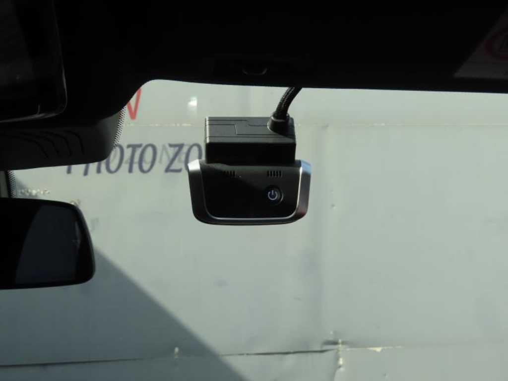 BMW X4 — photo 19