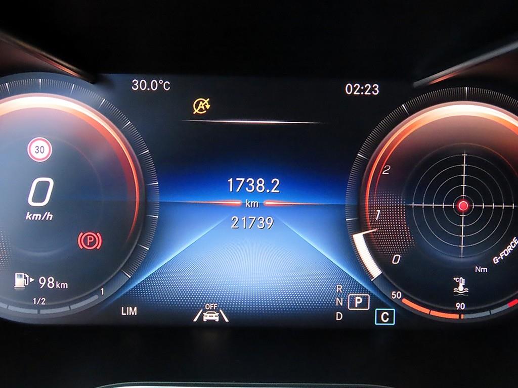 Mercedes-Benz C-Class — photo 09