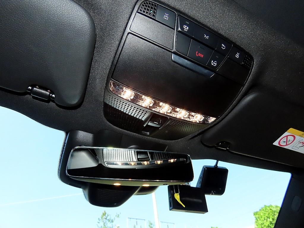 Mercedes-Benz C-Class — photo 16