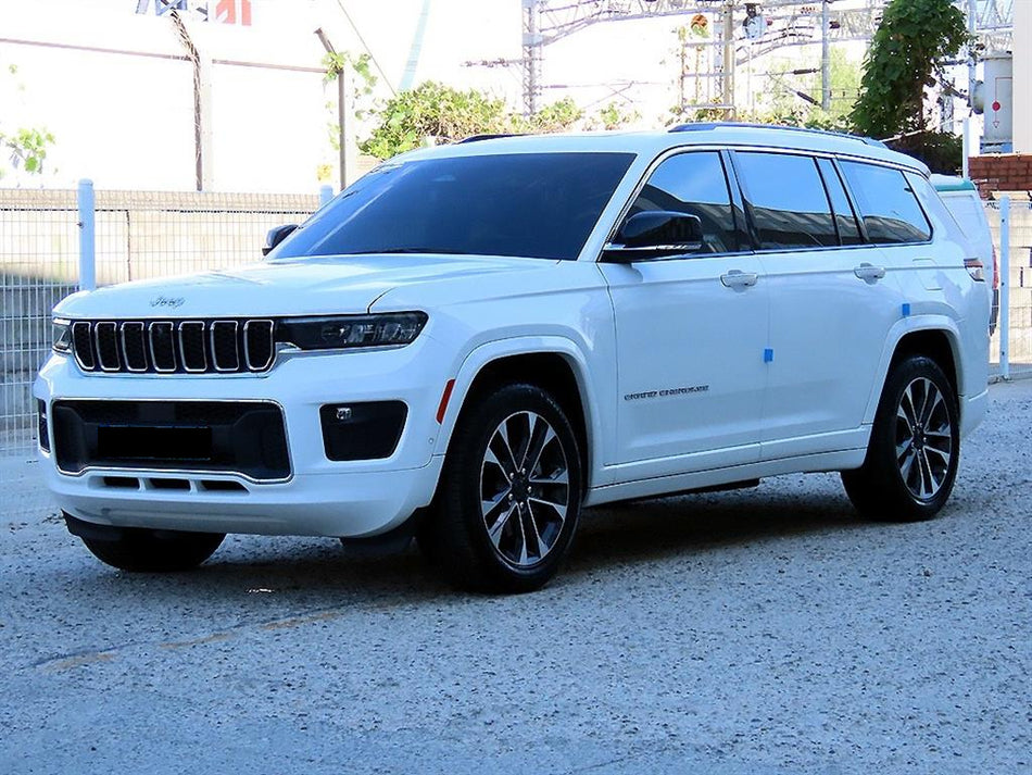 Jeep Cherokee — photo 02