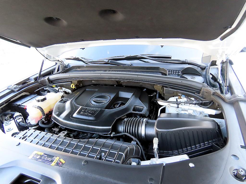 Jeep Cherokee — photo 19