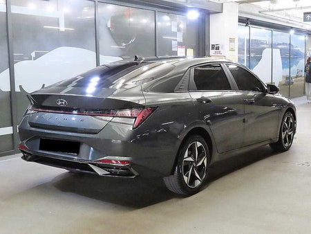 Hyundai Avante — photo 04
