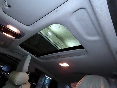 Hyundai Avante — photo 18