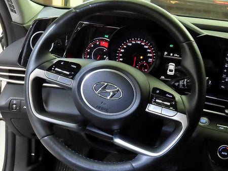 Hyundai Avante — photo 08