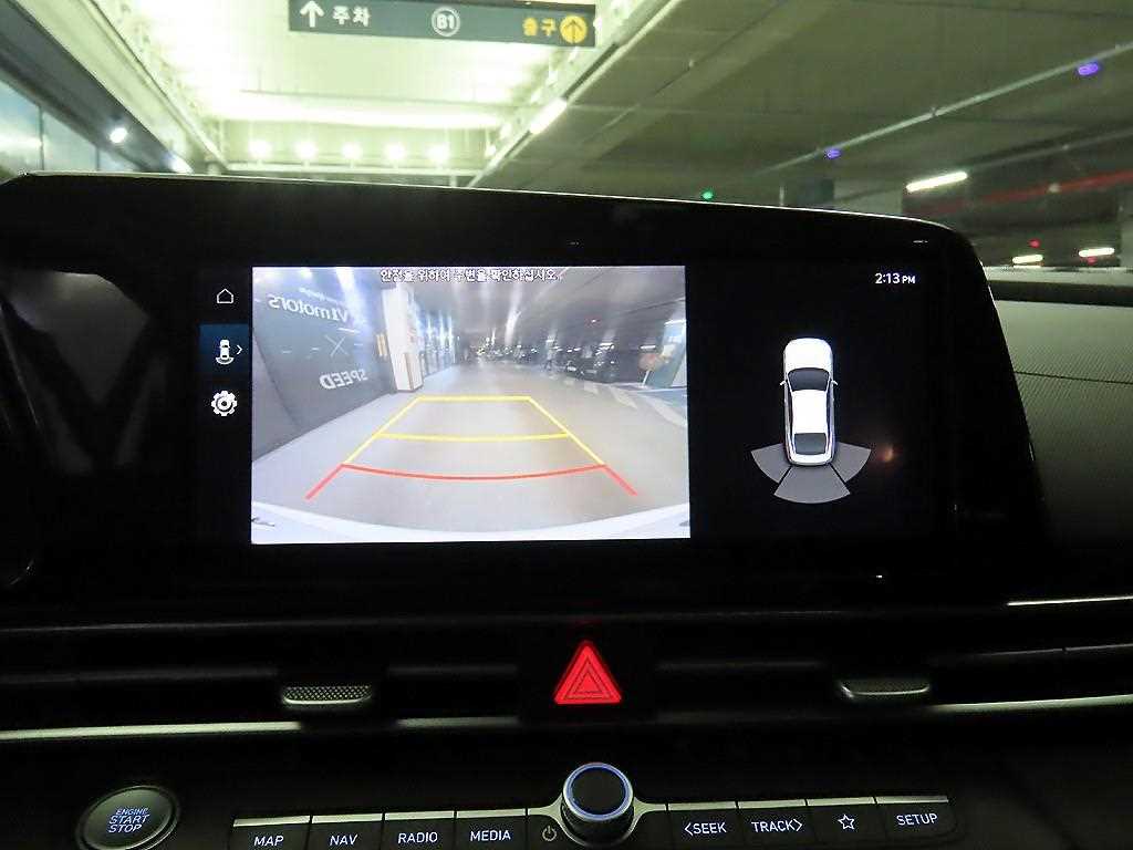 Hyundai Avante — photo 14