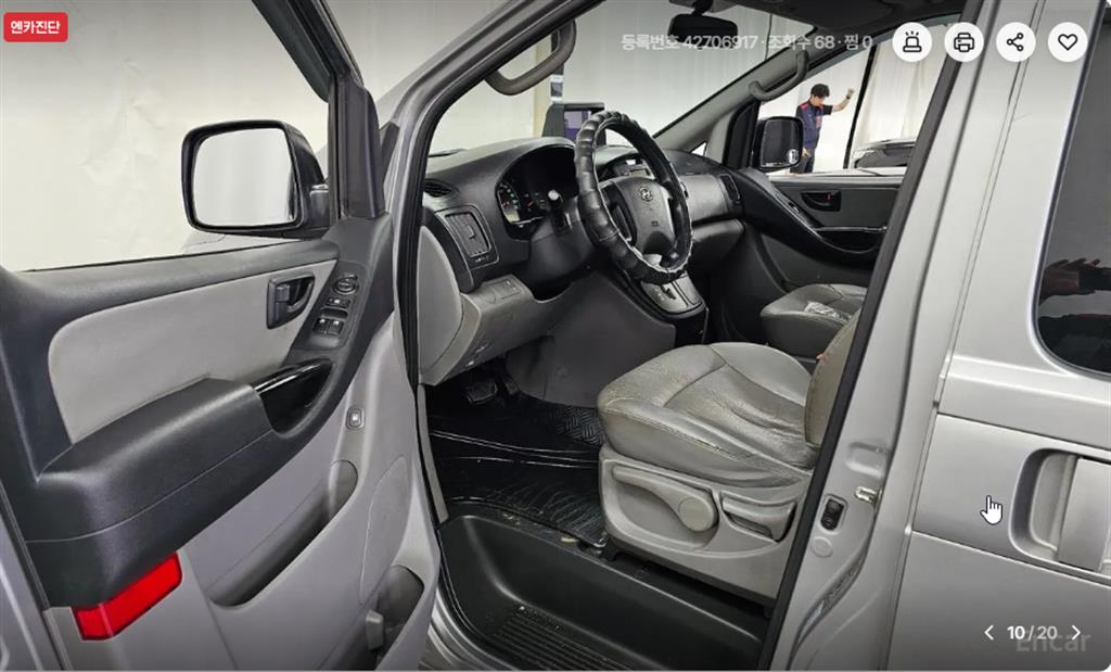 Hyundai Starex — photo 10