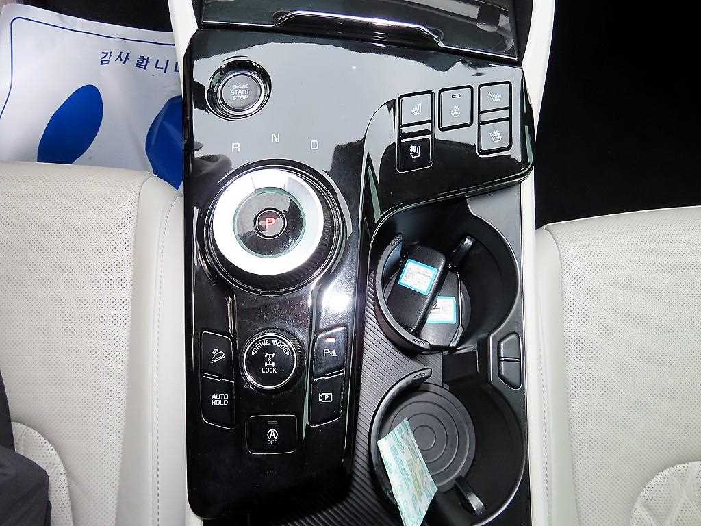 Kia Sportage — photo 10